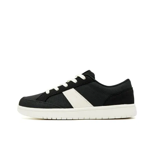 QIAODAN Canvas Shoes Low Top Черный/Айвори Белый Женские