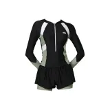 Черно-зеленый