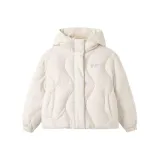 Молочно-белый