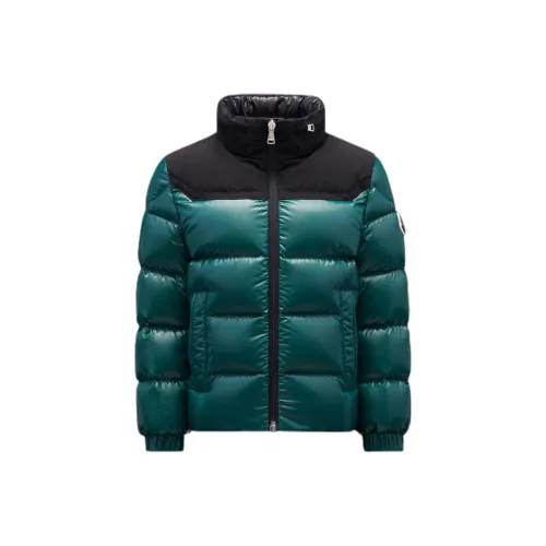 Moncler Куртки и Пальто Зеленый Детский