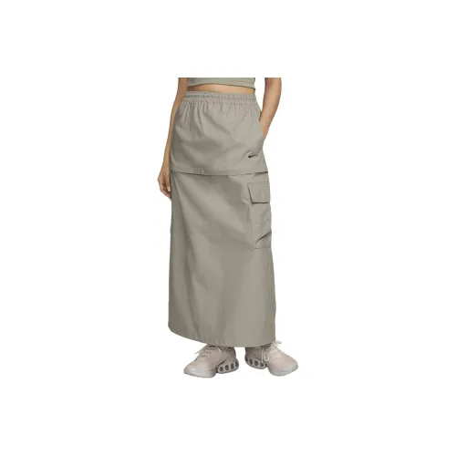 nike Sportswear Essentials Series Sportswear Essential Casual Long Skirt Women's Light Army Green Black nike Sportswear Essentials Series Sportswear Essential Повседневная Длинная Юбка Женская Светлый Армейский Зеленый Черный