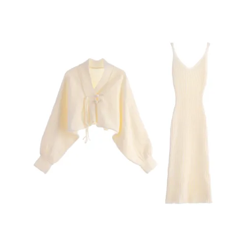 SONDR Женские Комплекты с Юбкой