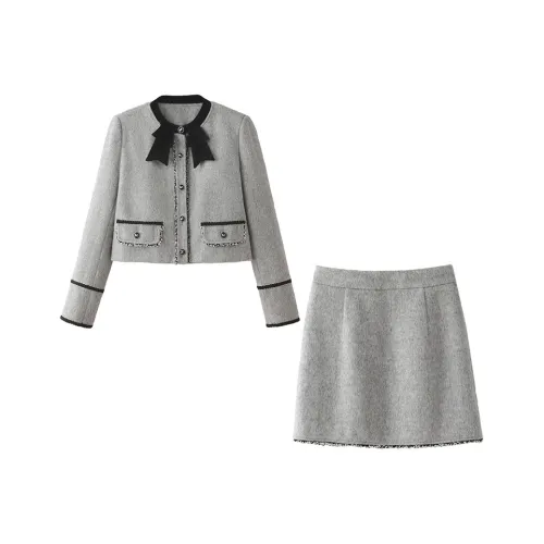 Cypress House Комплект с юбкой Женские Светло-серый