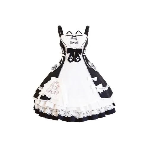 Чёрные женские платья в стиле Лолита