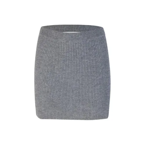 Спортивная повседневная короткая юбка женская серого цвета