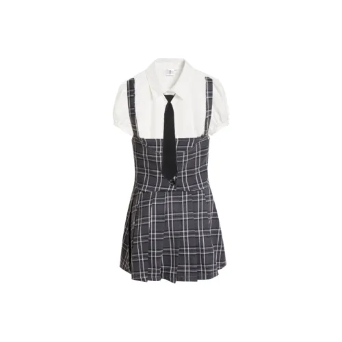 Ice cream and whale Женская униформа