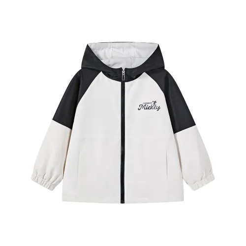 Disney Куртки и Пальто Черный Детский