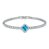 Полностью украшенный стразами четырехлистный клевер (синий)