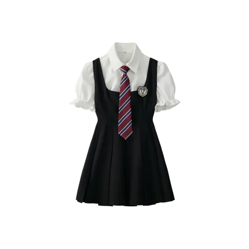 Женская униформа