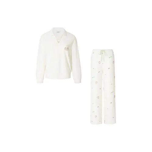 SILKY MIRACLE Пижамный комплект Женские Молочно-белый с теннисным горошком