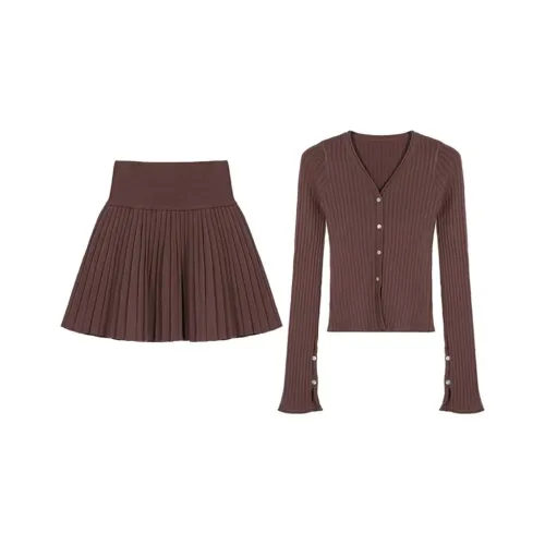 JOSR Женские Комплекты с юбкой