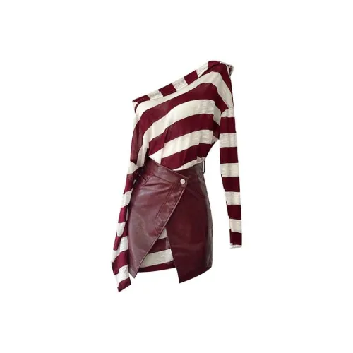 TURN UP Женские Комплекты с юбкой