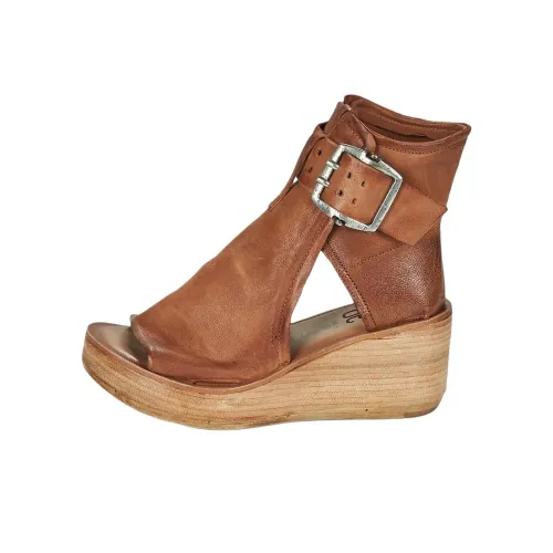 AirStep NOA Римские сандалии с пряжкой женские коричневые