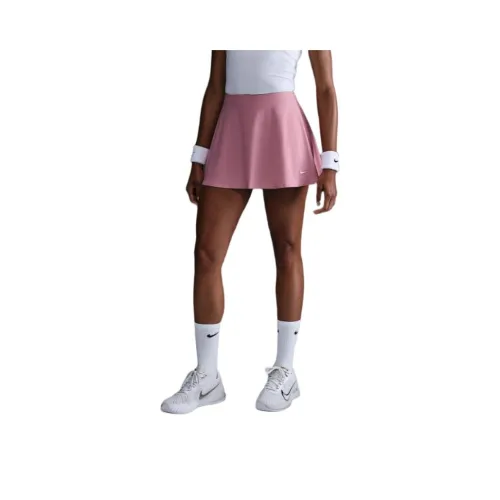 nike Повседневные короткие юбки Женские Elemental Розовый