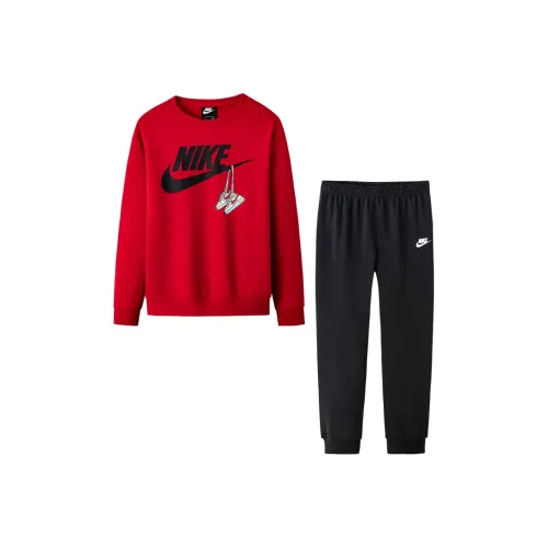 Nike Повседневная спортивная одежда для подростков