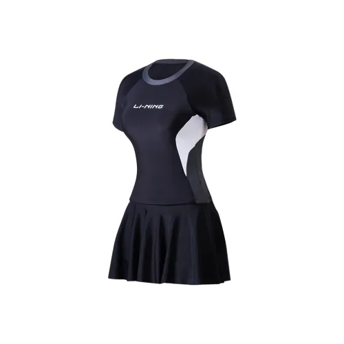 Двухкомпонентный купальник для женщин