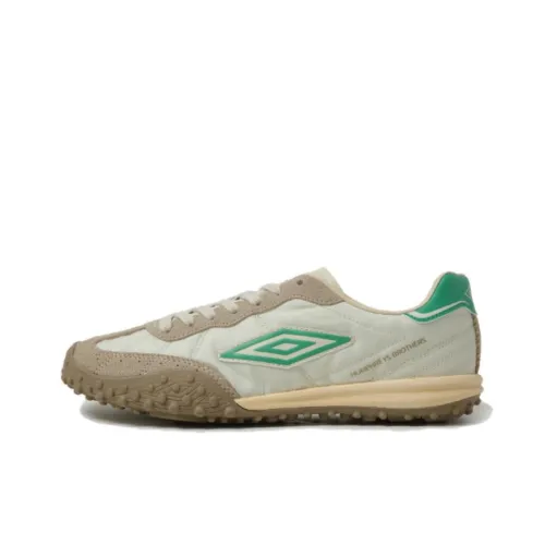 Umbro FIRST JOGGER Беговые кроссовки Низкий верх Бежевый Зеленый Унисекс