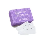 Белая коробка