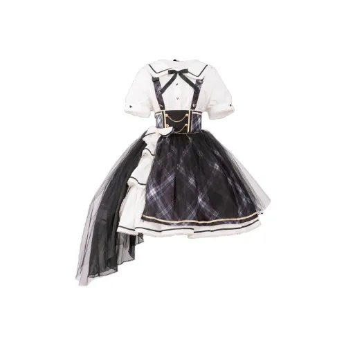 Белые женские платья в стиле Лолита