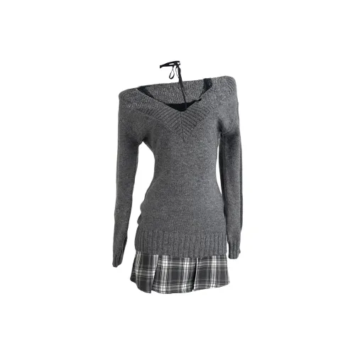 TURN UP Женские Комплекты с юбкой