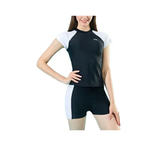 Двухкомпонентный купальник для женщин