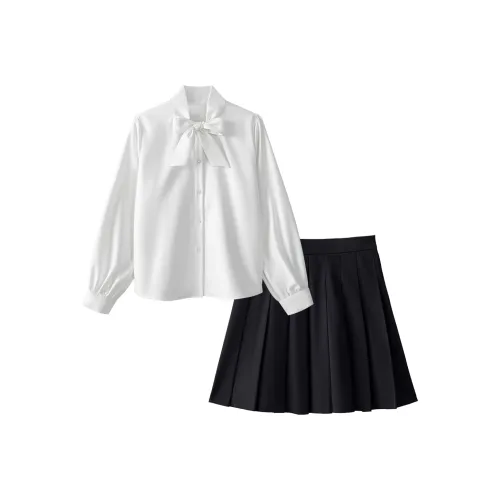 Женская униформа