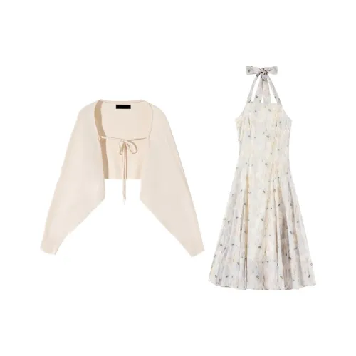 Incolore Комплект с юбкой Женские Абрикос