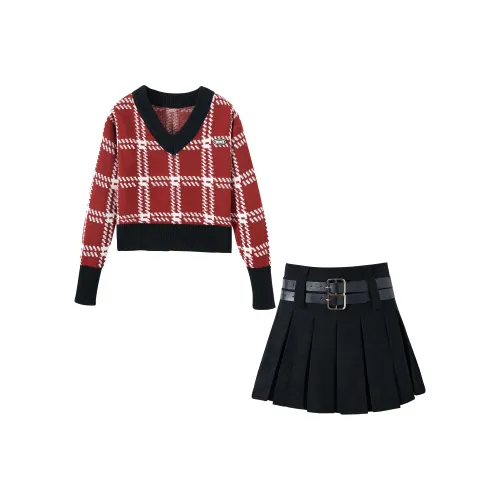 KAZAN Трехпредметный Набор Красный В-образный Воротник Свитер + Юбка + Ремень Женская Униформа