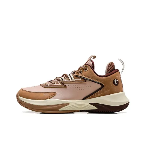 QIAODAN Slip-resistant Abrasion-resistant Low-top Basketball Shoes Men's Brown QIAODAN Противоскользящие Износостойкие Низкие Кеды для баскетбола Мужские Коричневые