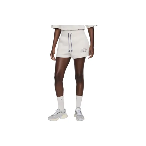 nike Sportswear Phoenix Fleece Спортивные шорты Женские Светло-серый