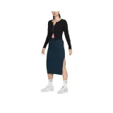 Темно-зеленый