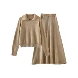 Золотисто-коричневый