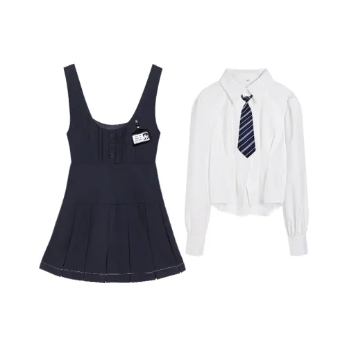 Ice cream and whale Женская униформа