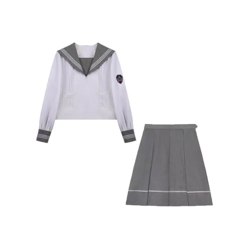 PLANE DRIFT Женские комплекты с юбкой