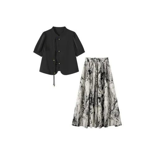 TOUCH Женские комплекты с юбкой