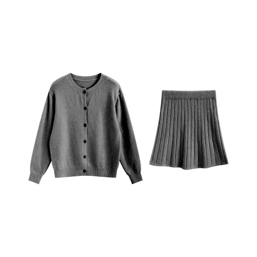 ETSE Комплект с юбкой Женские Темно-серый