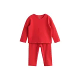 Новогодний красный