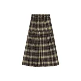 Красно-коричневый