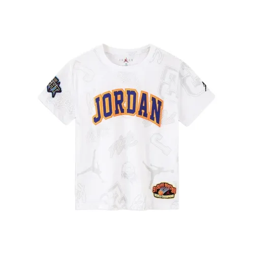 Джордан T Рубашка Чисто белый Children Возраст 3-7 лет