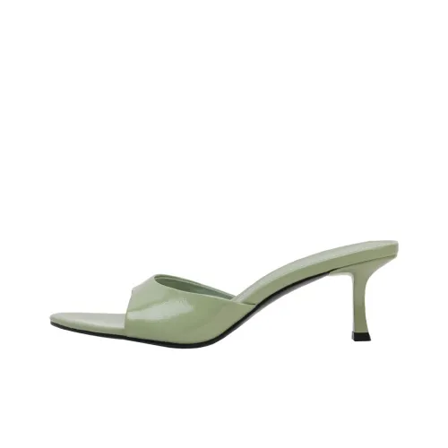 URBAN REVIVO Противоскользящие слипоны женские зеленые