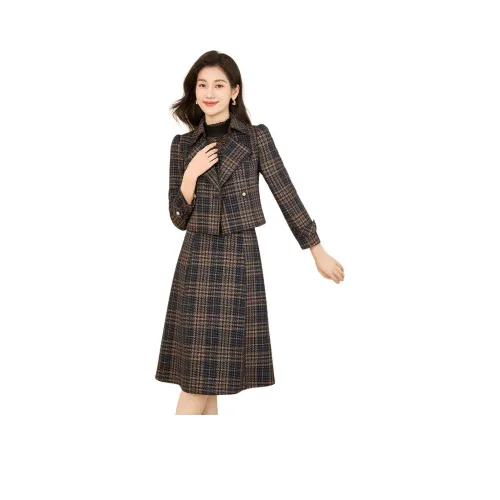 Mylan Комплект с юбкой Женские Темно-синий Коллекция Бренд Оставайся в курсе с уведомлениями о активности