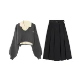 Темно-серый комплект одежды