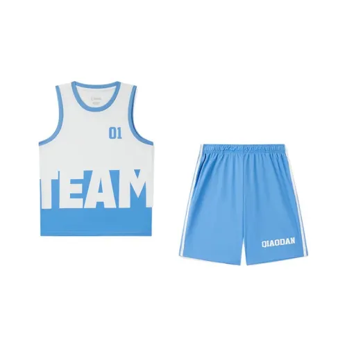 QIAODAN Набор Белый/Северная Каролина Синий Школьный возраст Повседневная спортивная одежда