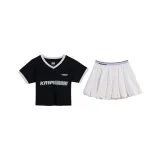 Комплект одежды (Черный топ + Белая юбка)