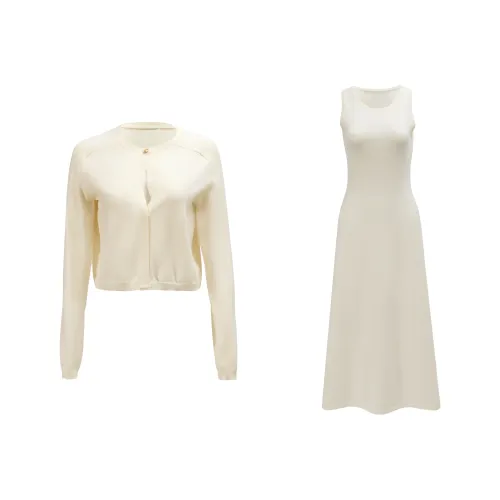 PLANE DRIFT Комплект с юбкой Женские Абрикос