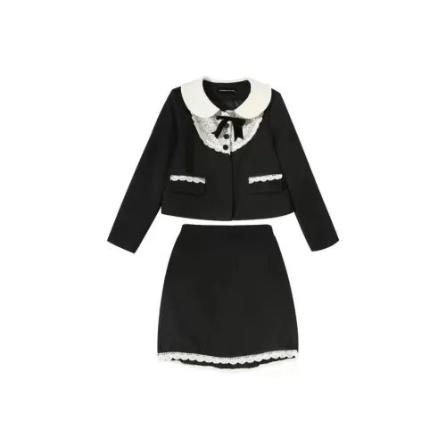 Lookinto Комплект с юбкой Женские Черный