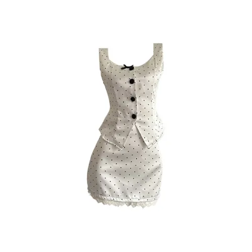 MO VOICE Комплект с юбкой Женская Белая