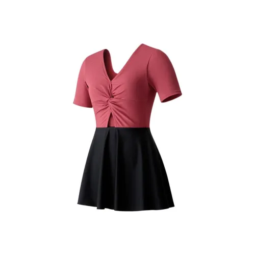 ANTA Платья и Юбки для плавания Женские Красный Черный