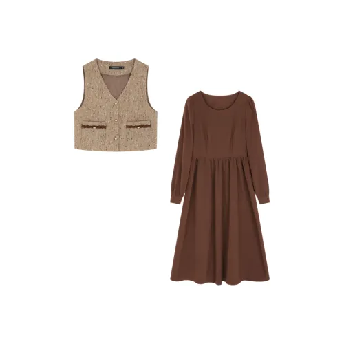 Mo Han Yi Mei Новогодний комплект с юбкой женский кленовый лист красный