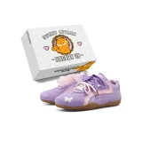 Фиолетовая бабочка